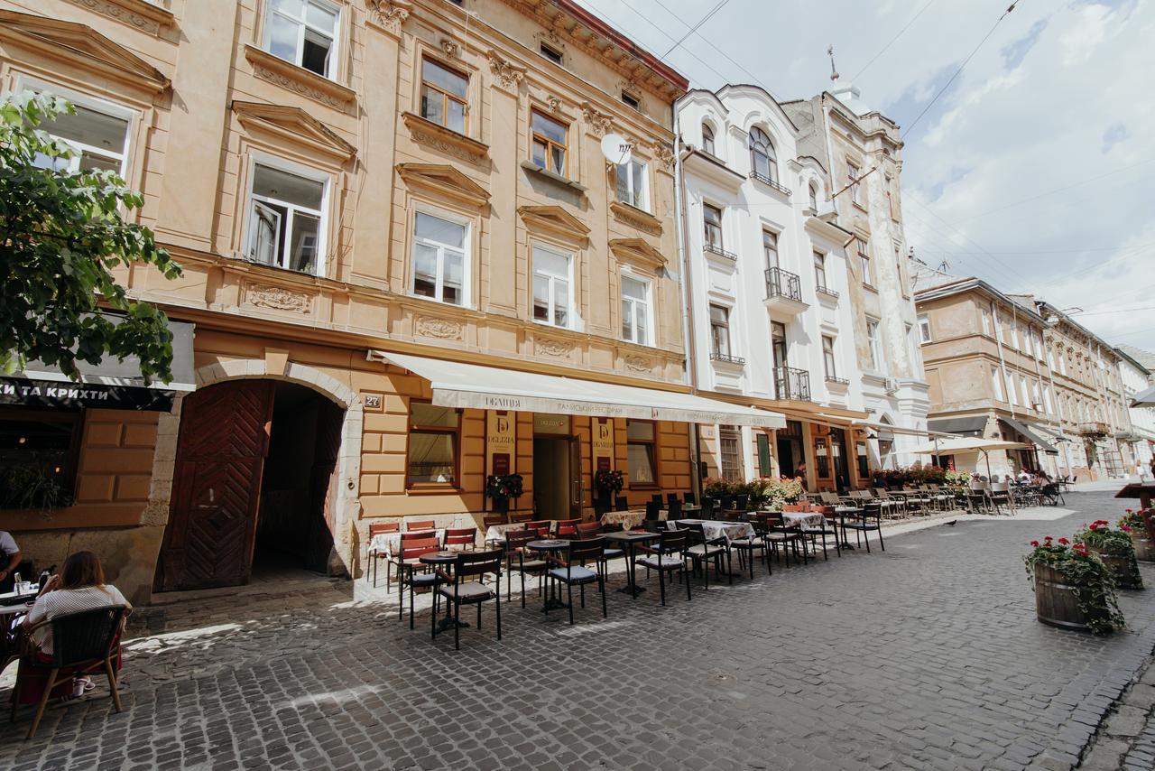 Apartment On Lesi Ukrainky Lviv Exterior photo